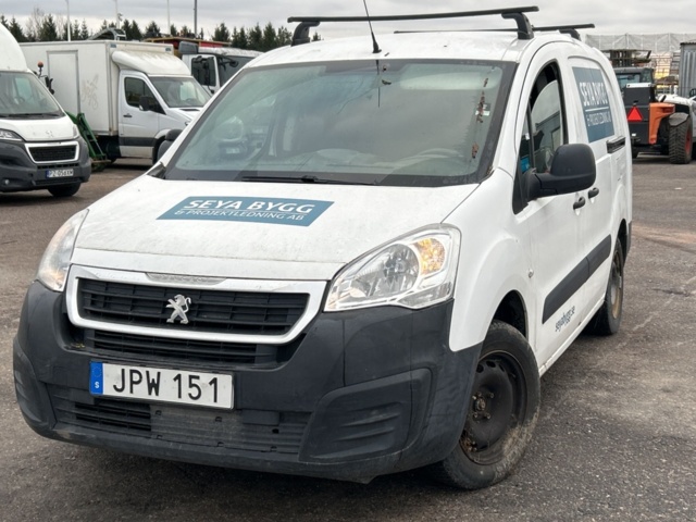 1423597-1 Peugeot Partner Van Utökad Last 1.6 BlueHDi Manuell, 99hk, 2016 (Reparationsobjekt)