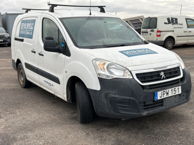 1423597-7 Peugeot Partner Van Utökad Last 1.6 BlueHDi Manuell, 99hk, 2016 (Reparationsobjekt)