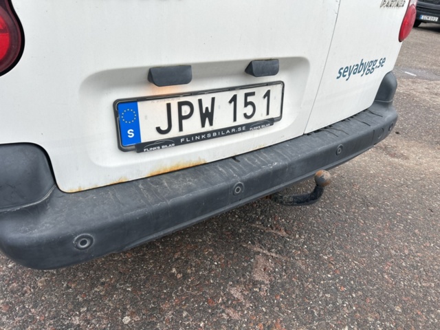 1423597-35 Peugeot Partner Van Utökad Last 1.6 BlueHDi Manuell, 99hk, 2016 (Reparationsobjekt)