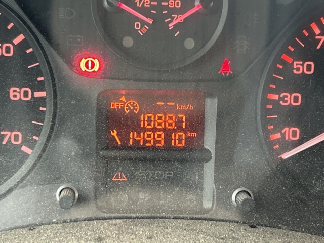 1423597-13 Peugeot Partner Van Utökad Last 1.6 BlueHDi Manuell, 99hk, 2016 (Reparationsobjekt)