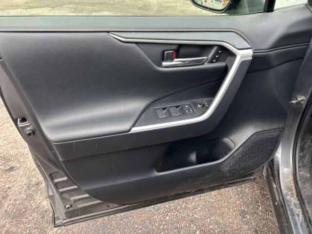 1423598-9 Toyota RAV4 Hybrid AWD-i E-CVT, 222hk, 2021