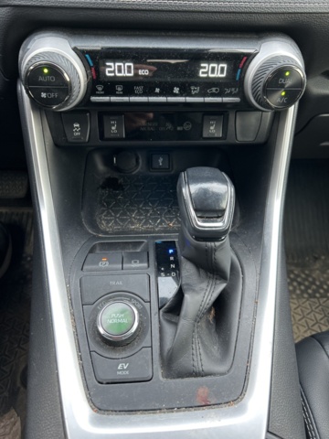 1423598-18 Toyota RAV4 Hybrid AWD-i E-CVT, 222hk, 2021