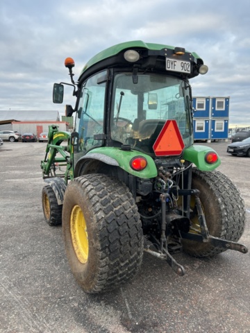 1423600-3 Kompakttraktor John Deere 4720 med frontlastare -2013