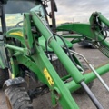 1423600-39 Kompakttraktor John Deere 4720 med frontlastare -2013