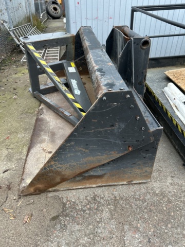 1423601-84 Teleskoplastare Bobcat T36.120SLB med många tillbehör