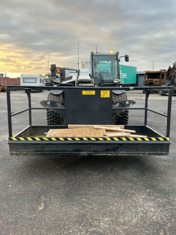 1423601-8 Teleskoplastare Bobcat T36.120SLB med många tillbehör