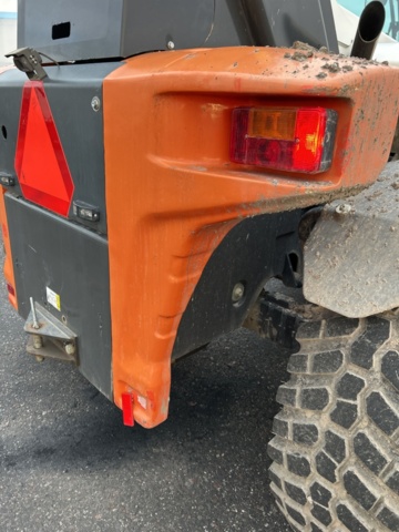 1423601-45 Teleskoplastare Bobcat T36.120SLB med många tillbehör