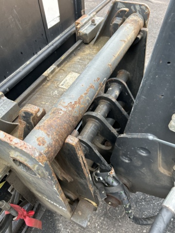 1423601-72 Teleskoplastare Bobcat T36.120SLB med många tillbehör