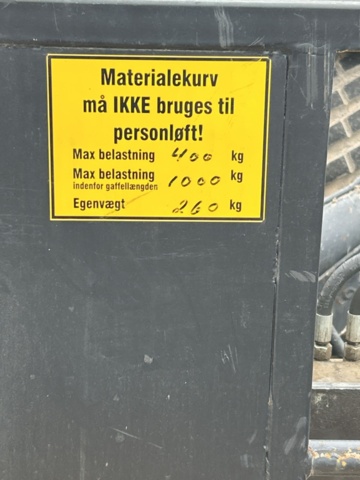 1423601-81 Teleskoplastare Bobcat T36.120SLB med många tillbehör