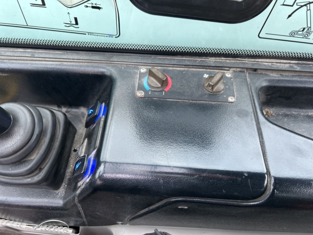 1423601-18 Teleskoplastare Bobcat T36.120SLB med många tillbehör