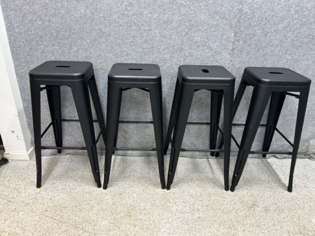 1410793-1 Bar stools 4 pcs