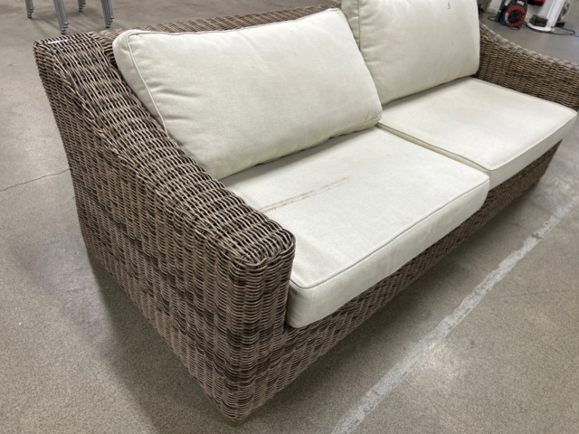 1410810-2 Utomhussoffa 3-sits med dynor