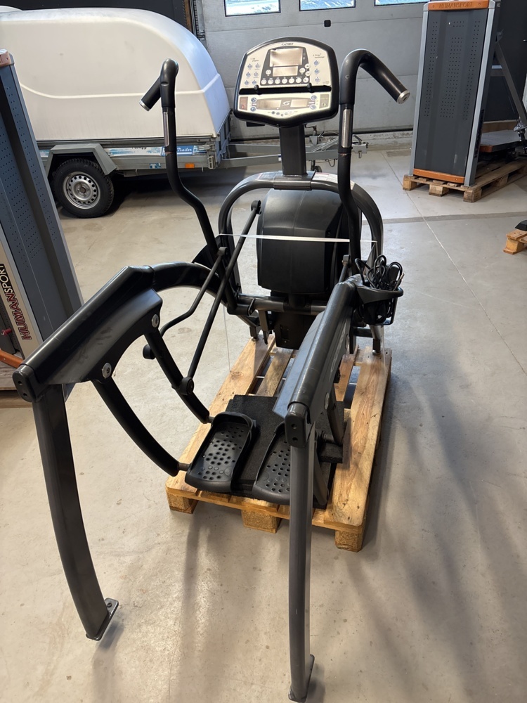 1372669-2 Crosstrainer - Cybex Arc Trainer 630A