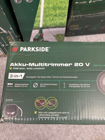 1436463-4 Samling med trädgårdsmaskiner och motionscyklar