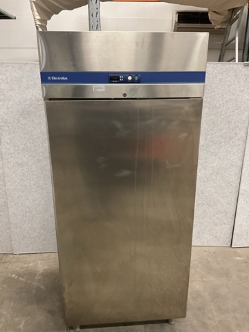 1406646-1 Restaurant refrigerators - Electrolux
