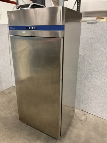 1406646-2 Restaurant refrigerators - Electrolux