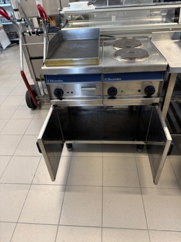 1352489-3 Wery gas stove with 4 burners and base cabinet