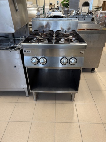 1352489-2 Wery gas stove with 4 burners and base cabinet
