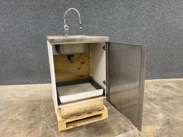 1449329-7 Diskbänk med underskåp & blandare