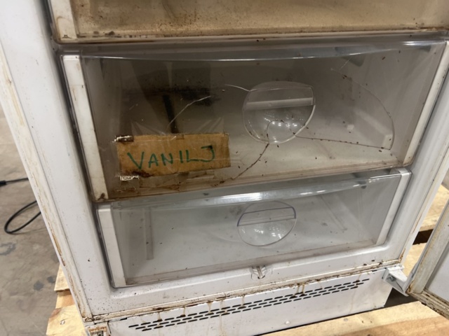 1449333-12 Frys CFS344-D33N