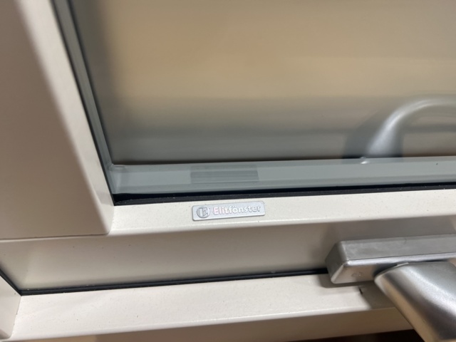 1449335-5 Pivot window Elite window Alu 1-Air 1200x480mm