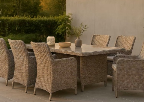 Bild som representerar auktionen - Möbeloutlet från Venture Design