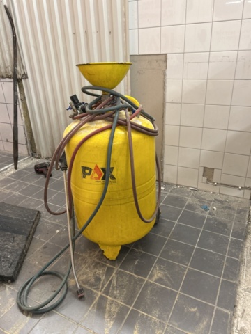 1430019-9 PAX Skumsprutare 100L