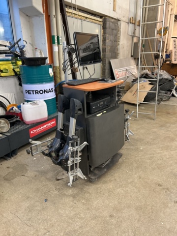 1430018-2 Hjulinställningsmaskin