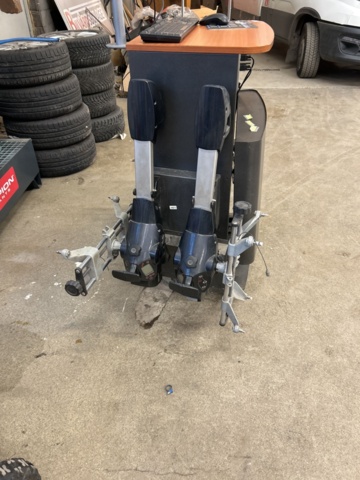 1430018-3 Hjulinställningsmaskin