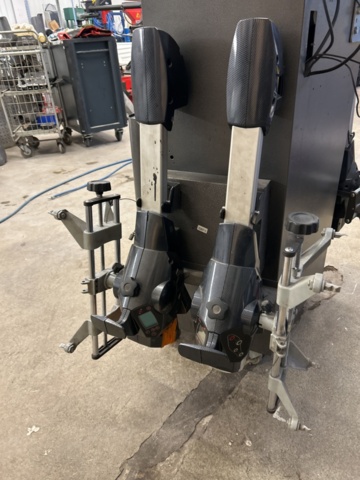 1430018-6 Hjulinställningsmaskin