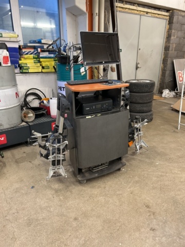 1430018-11 Hjulinställningsmaskin