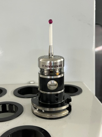 1449520-14 CNC milling machine HAAS VF 2 4-axis