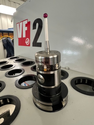 1449520-31 CNC milling machine HAAS VF 2 4-axis