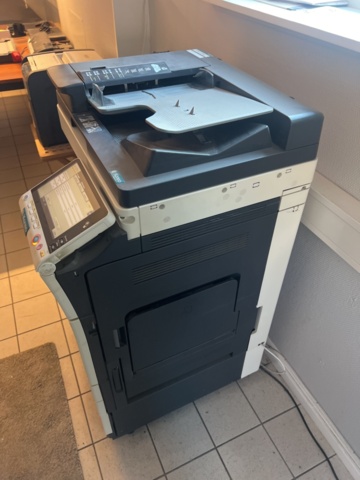 1431501-8 Multifunktionsskrivare