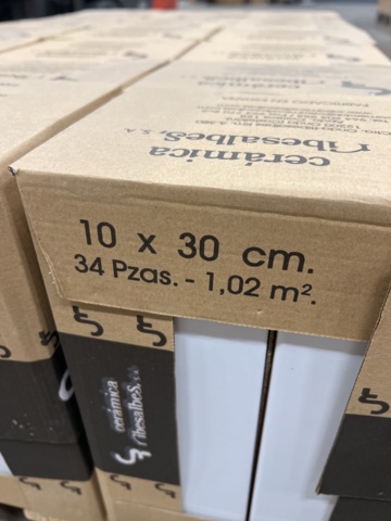 1449505-7 42 st Förpackningar kakelplattor vita 10x30 cm