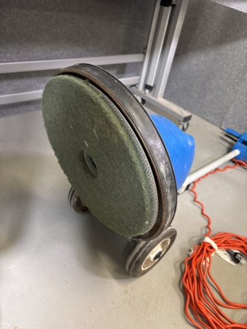 1274489-10 Golvvårdsmaskiner/städmaskiner 2 st - Electrolux Euroclean Satellite 450 & Wetrok Servomat