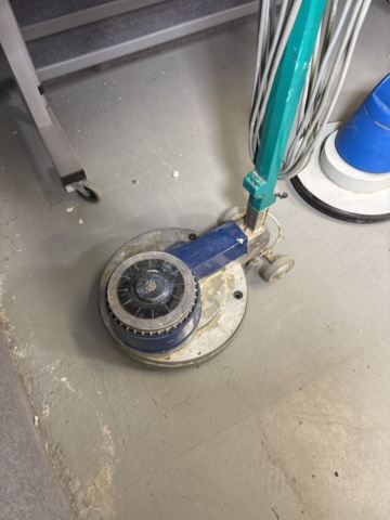 1274489-14 Golvvårdsmaskiner/städmaskiner 2 st - Electrolux Euroclean Satellite 450 & Wetrok Servomat