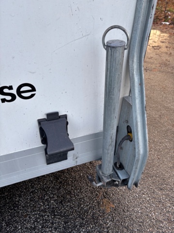 1447481-10 Släpvagn - Cheval Liberte 2015