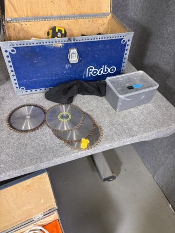 1443713-9 Samling med verktyg och utrustning - Stanley, Festool, Biltema m.fl.