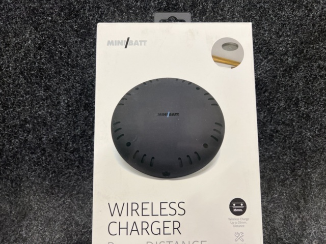 1449606-3 3 pcs Wireless Chargers Minibatt PowerDistance