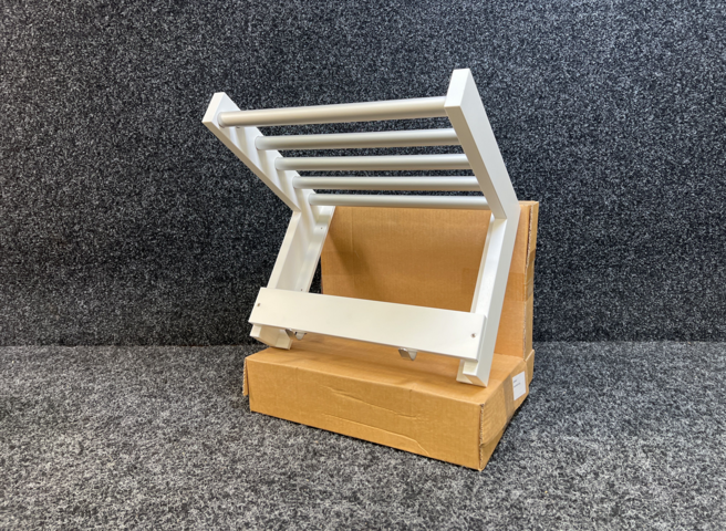 1449514-1 10 pcs Hat racks Lobby 400 white