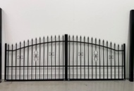 1449822 Grind 4m med motorstyrning, ink styrenhet , fotocellsats, nödbatteri & kodlås