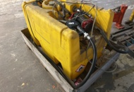 1423605 Farmartank med 12V pump