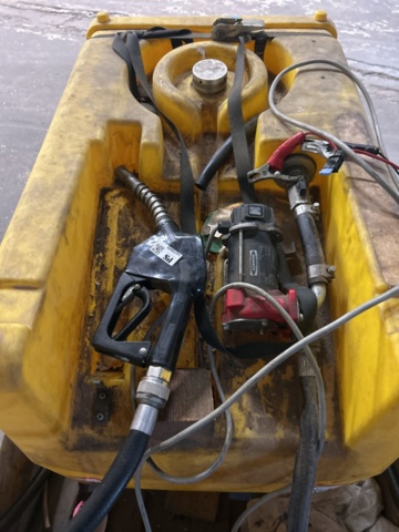 1423605-7 Farmartank med 12V pump