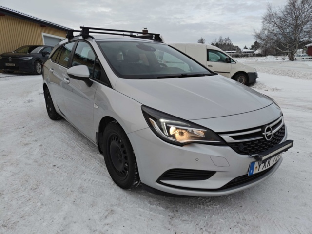1450003-3 Opel Astra Sports Tourer 1.6 CDTI Manuell, 110hk, 2018