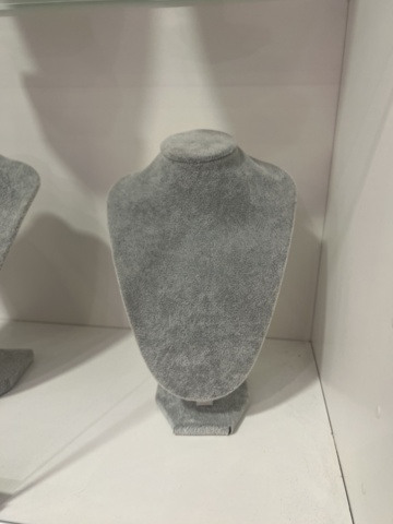 1384569-13 Samling med exponeringsdiskar och hyllor för butik