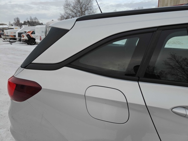 1450003-32 Opel Astra Sports Tourer 1.6 CDTI Manuell, 110hk, 2018