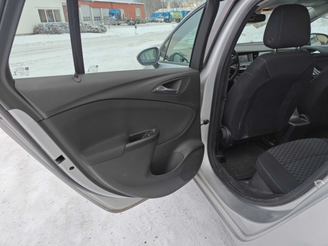 1450003-39 Opel Astra Sports Tourer 1.6 CDTI Manuell, 110hk, 2018