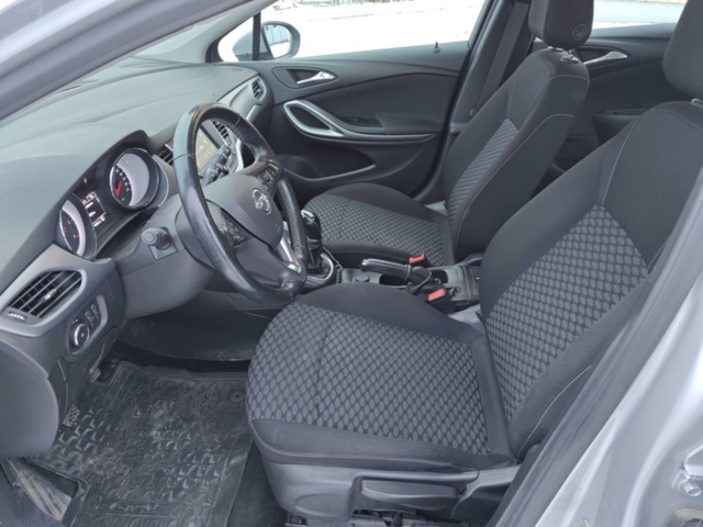 1450003-60 Opel Astra Sports Tourer 1.6 CDTI Manuell, 110hk, 2018