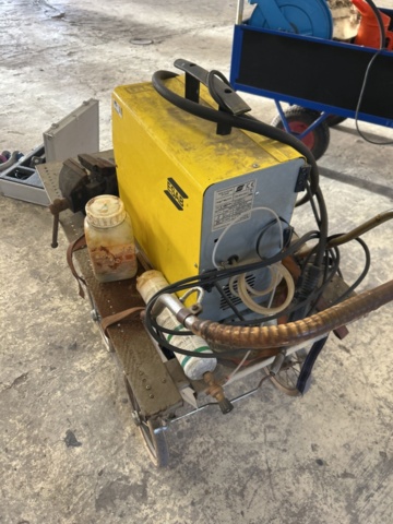 1423637-3 Svets med vagn - ESAB Origo Mig C141